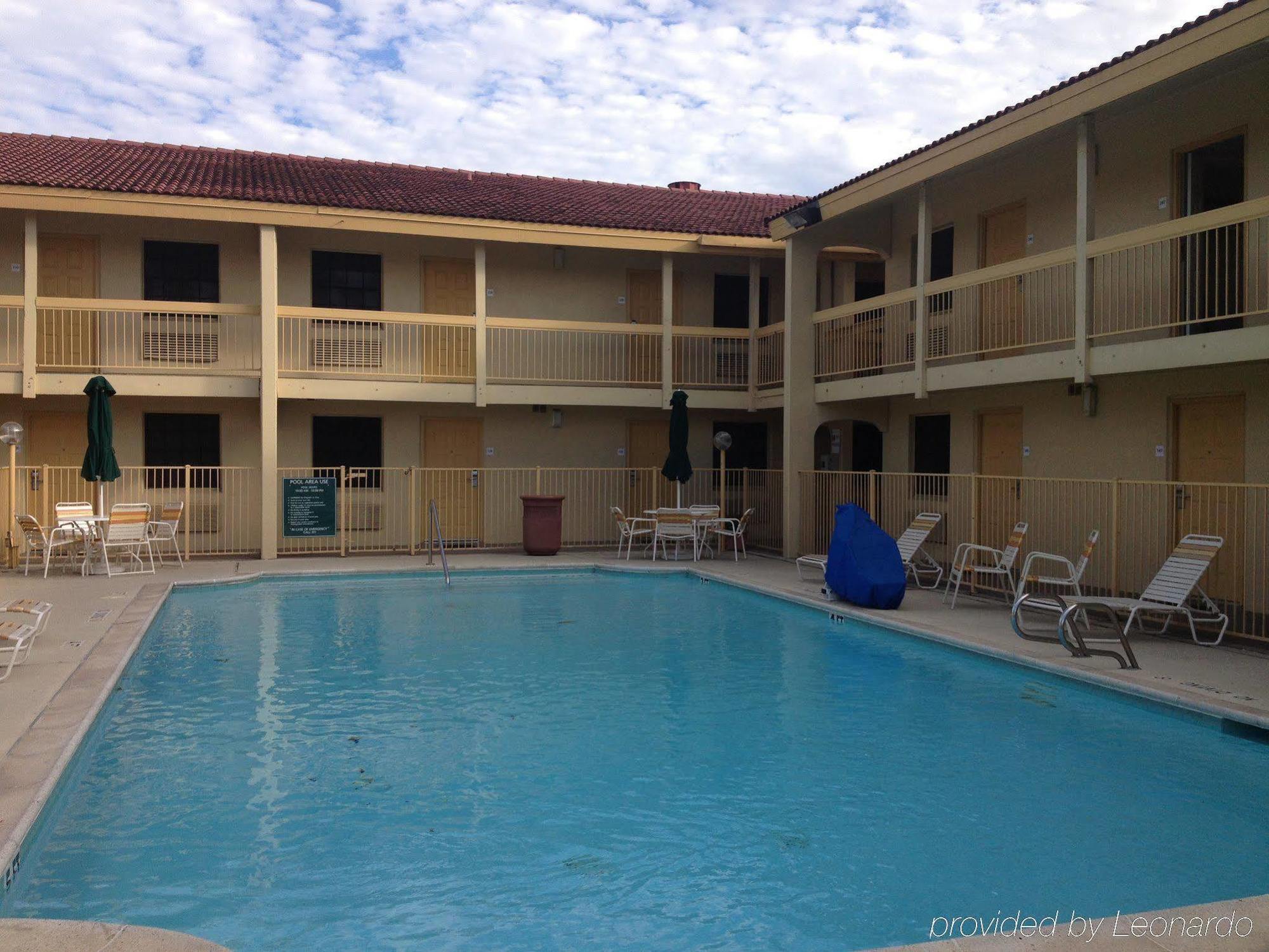 Red Roof Inn Houston East I-10 Exteriér fotografie